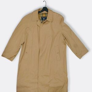 IMMACULATE BURBERRYS BEIGE LONG SLEEVE POCKETS CLASSIC MENS OVERCOAT SIZE 44